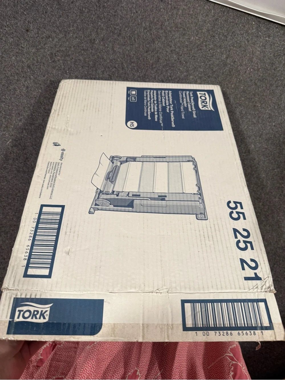 White Paper Towel Dispenser – Wall-Mountable Home Office